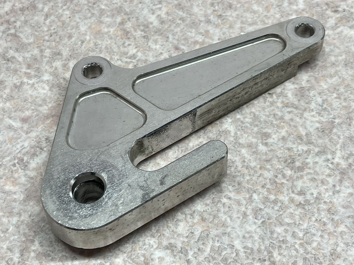 エイプ100で使用 武川 純正フォーク用 キャリパーサポート ディスク化に NSR キャリパー HC07 APE100 ape50 XR100 SP武川 キタコ G'craft 