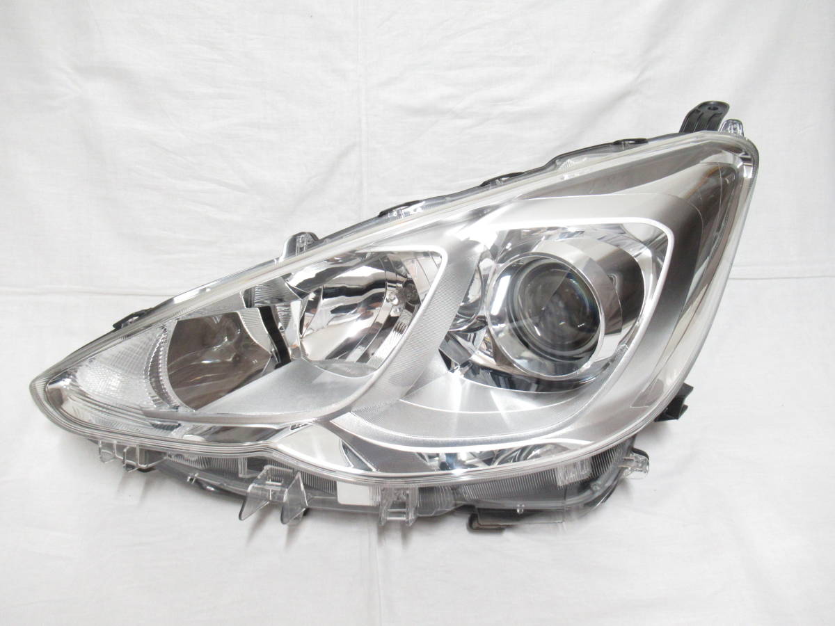 ハイエース GE-RZH125B 左ヘッドランプASSY コミューターDX 15人 2RZ-E 4FT 058 FL16 26-89 ハイエース 左ヘッドランプASSY GE-RZH125B 助手席 左側 H2