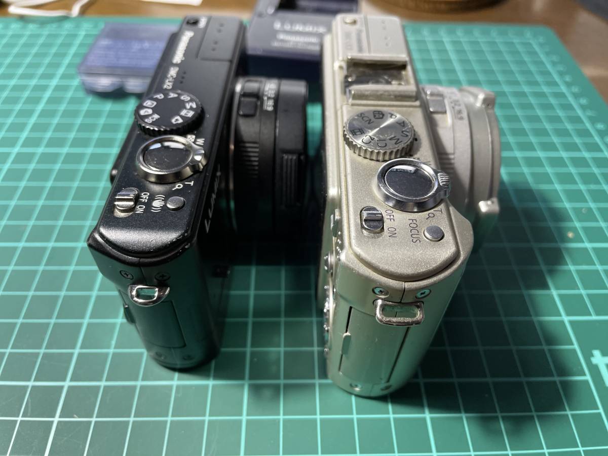 Panasonic DMC-LX2とLX3の中古2台セット、簡単な動作確認して