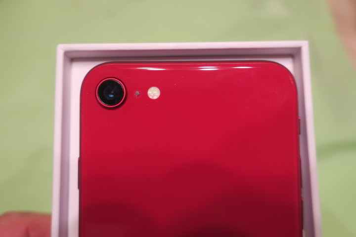 iPhone SE 64GB 美品) 2(第2世代) iPhoneSE第2世代 【極美品】