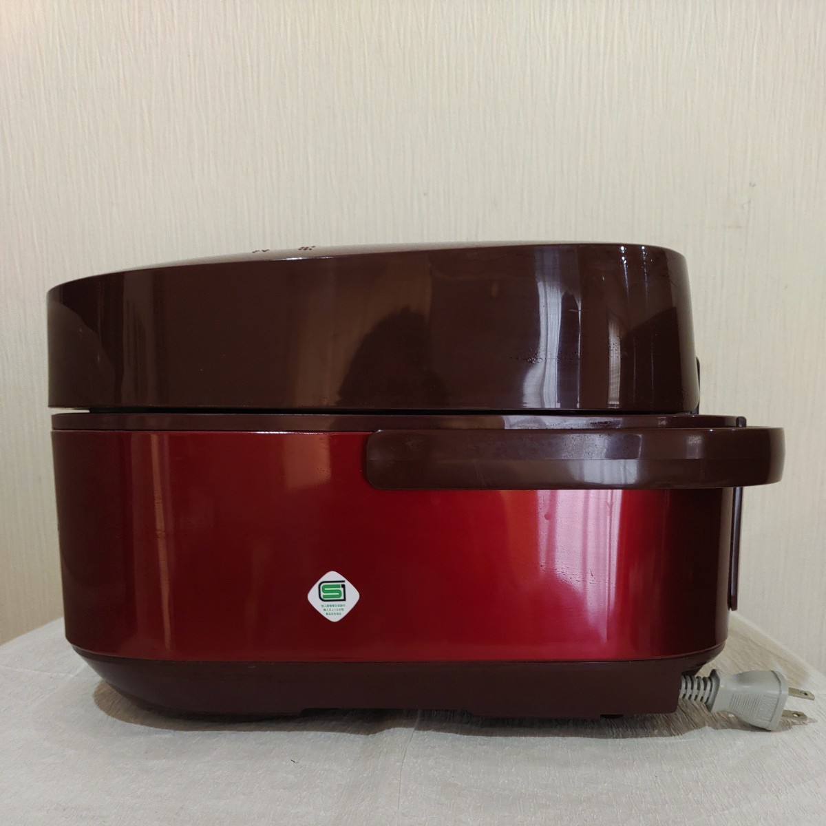 TOSHIBA 動作確認済み 真空 圧力 IH 炊飯器 RC-10VXG 中古現状品 東芝 