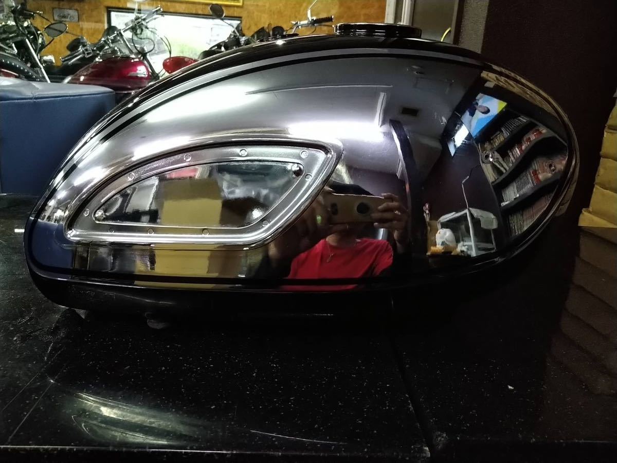 ヒロシ あの人と、革の話】音楽プロデューサー 藤原ヒロシのレザー愛用品