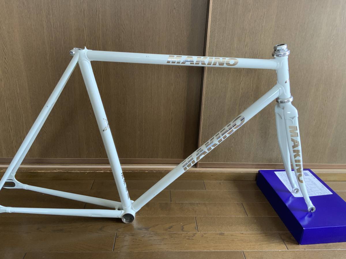 MAKINO シングルスピードフレーム ホワイト/ブラック（高額買取実施中 
