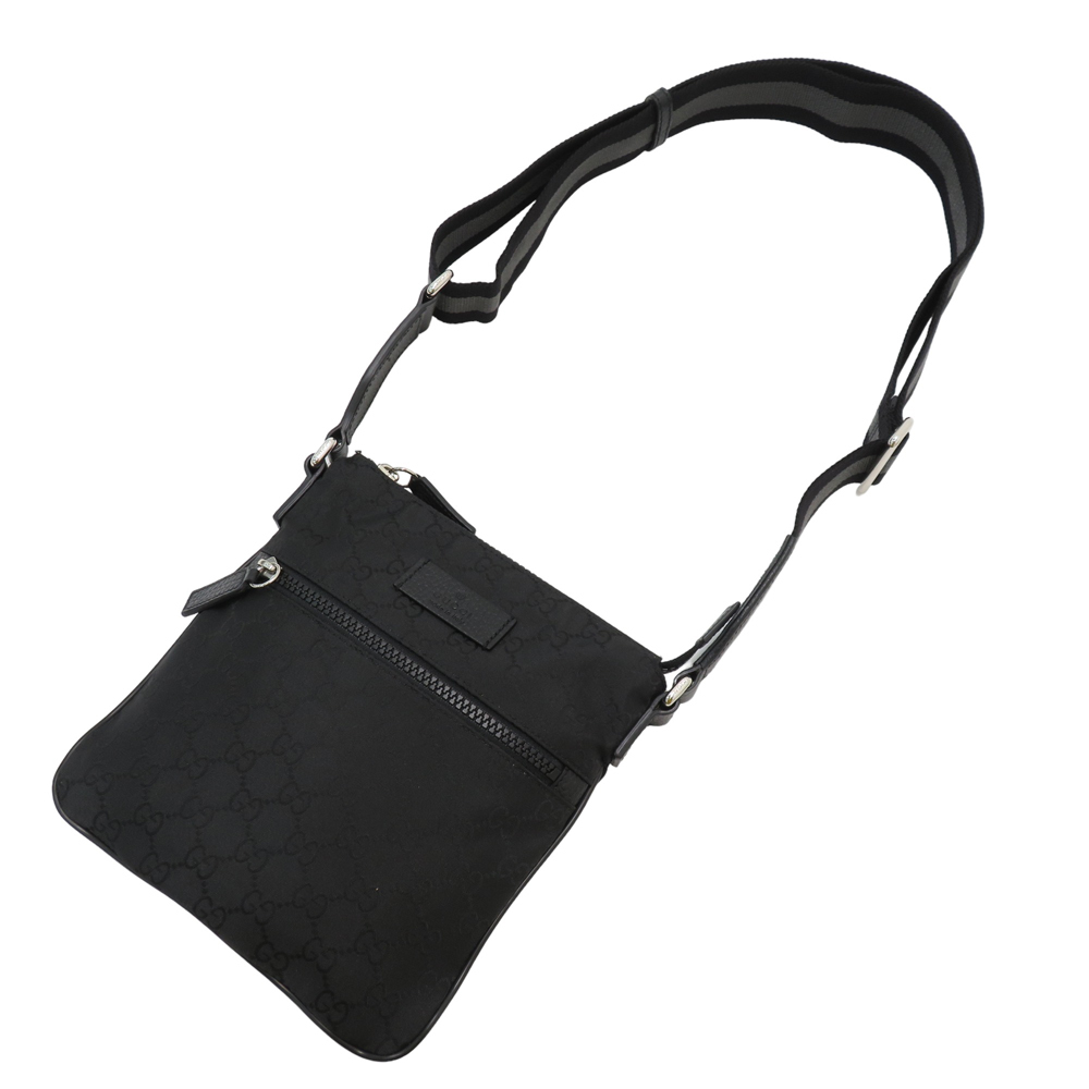 GUCCI GG柄 ナイロン ショルダーバッグ ブラック 美品】GUCCI グッチ 449183 520981 ショルダーバッグ ナイロン GG柄