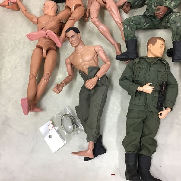 1円～ 訳あり 1円〜 訳あり ジャンク 1/6 ミリタリーフィギュア 素体、