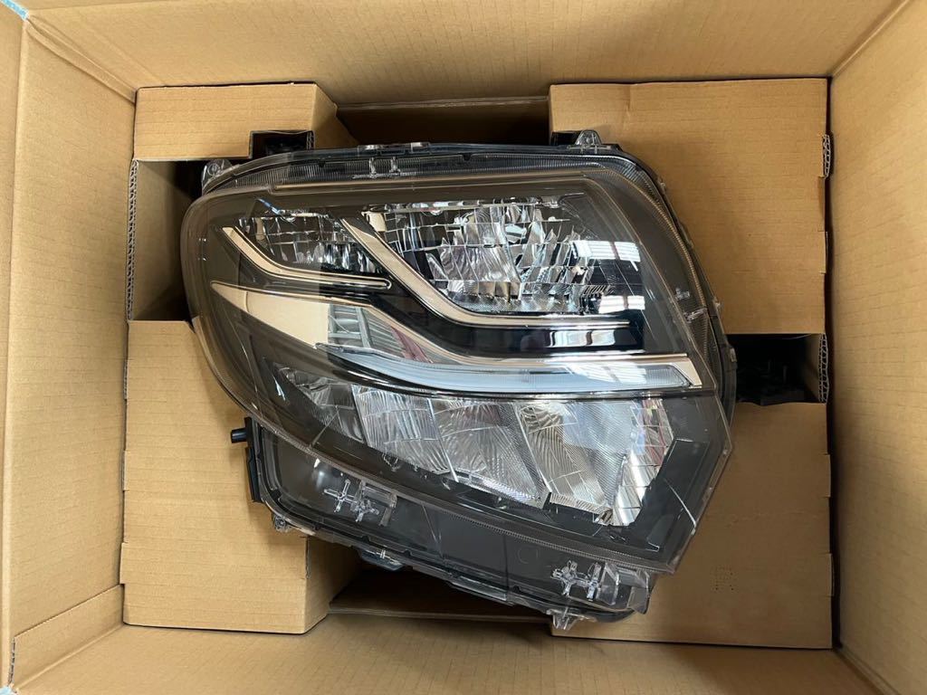 タントカスタム LED ヘッドランプ 右 LA650S タント カスタム LA650S