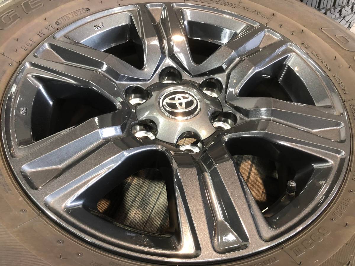 中古品】トヨタ ハイラックス Zグレード 純正アルミホイール265/65R17 
