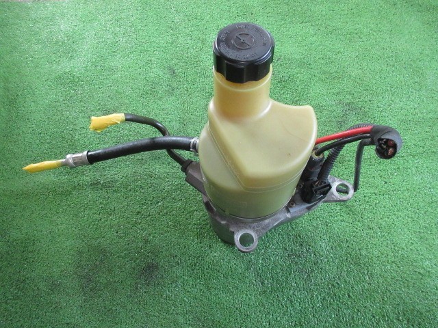 ボルボ MB4204S V50 2.0e パワステポンプ 5N513K514CB 31280369 H21年