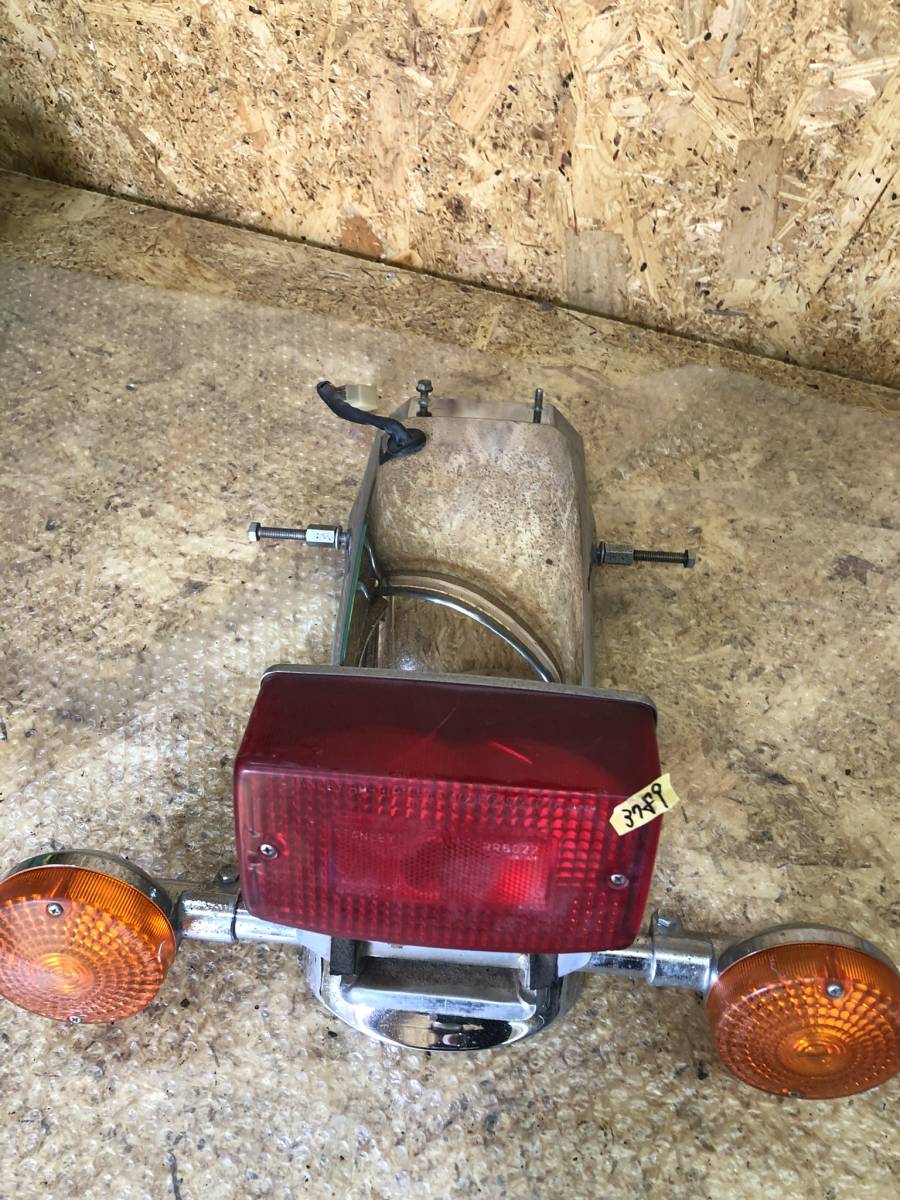 車種不明 リアメッキフェンダー テールランプ ウィンカーセット RD250 