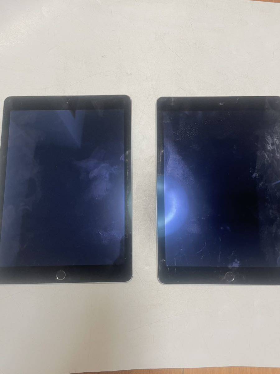 Apple iPad A1566 ジャンク2台まとめて売る(05) iPad Apple ジャンク