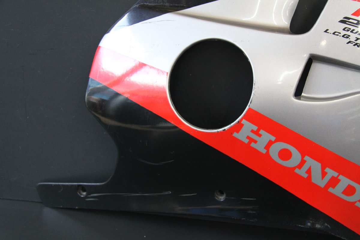 だいぽんcbr250rr mc22 サイドカウル CBR250RR(MC22) 純正サイドカウル