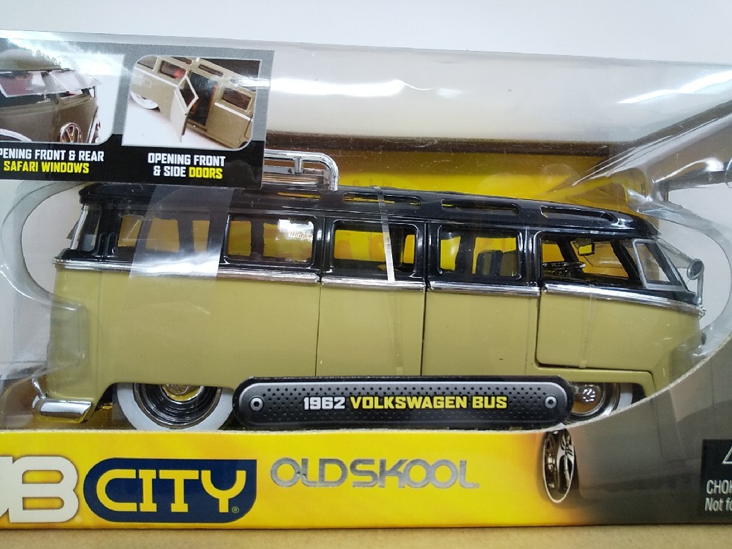Jada Toysジャダトイズ DUB CITY OLD SKOOL 1/24 1962 VOLKSWAGEN BUS
