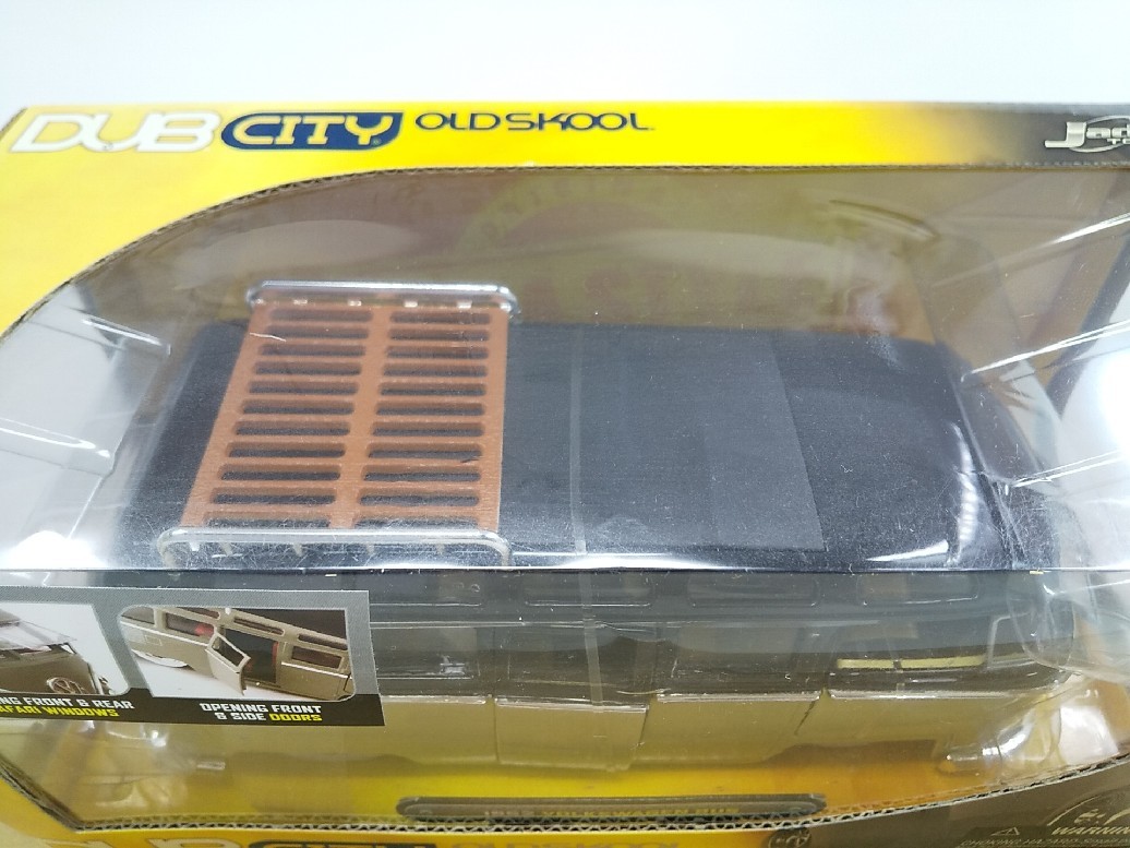 Jada Toysジャダトイズ DUB CITY OLD SKOOL 1/24 1962 VOLKSWAGEN BUS