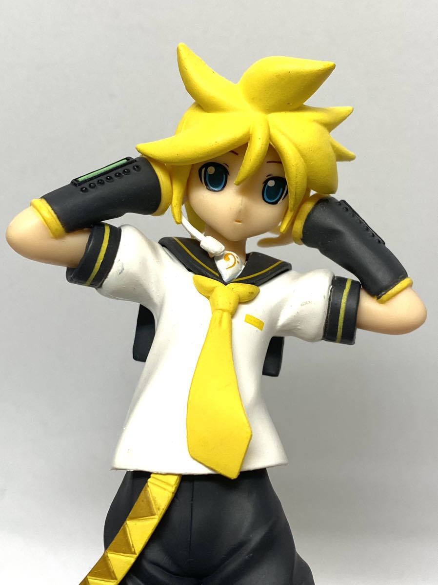 VOCALOID 鏡音レン エクストラフィギュアの入札履歴 - 入札者の順位