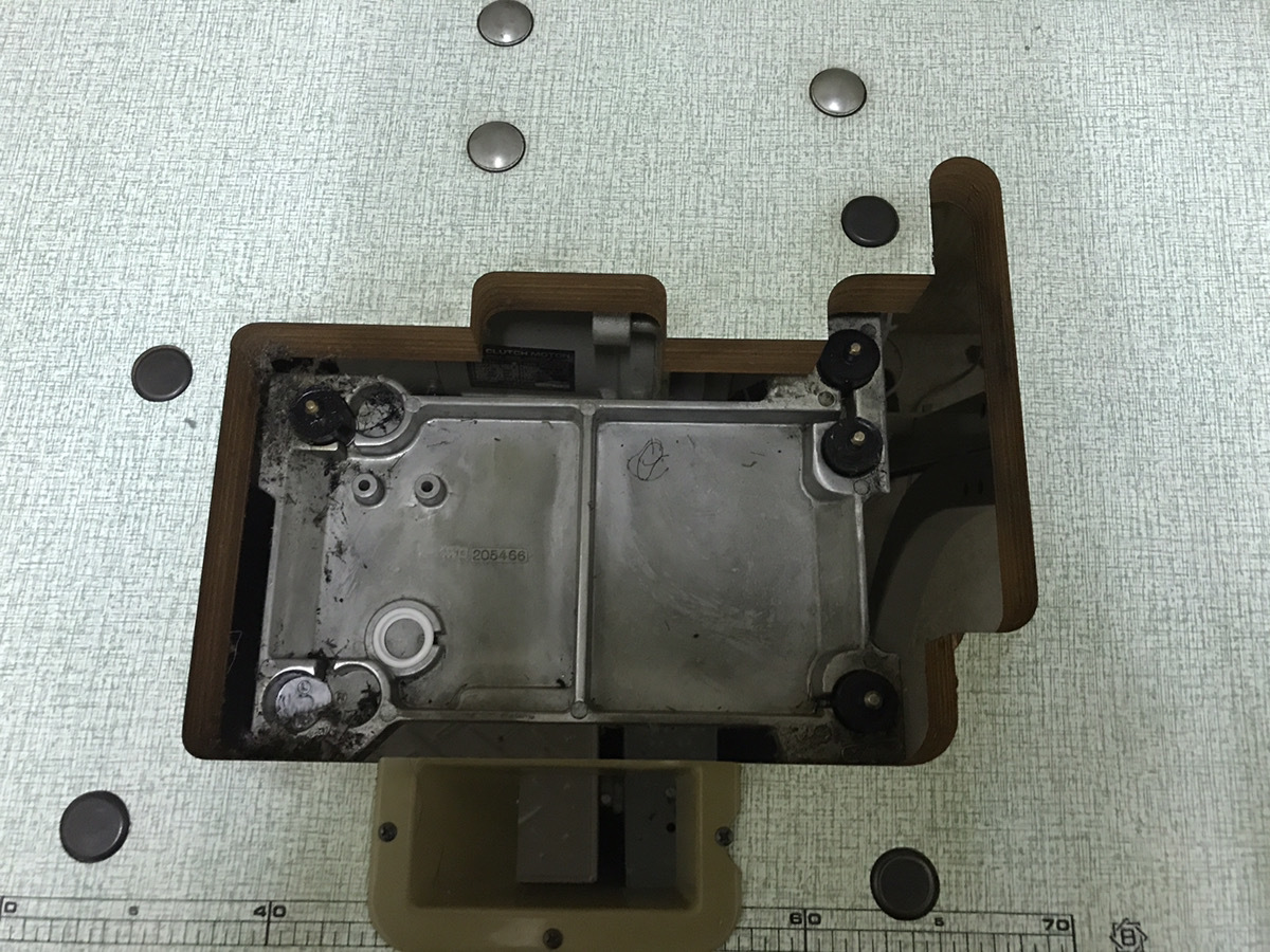 工業用 ミシン台 三菱 クラッチモーター CA-252E 直接引取（東大阪）・自社配達限定】 工業用 ミシン台 三菱 クラッチ