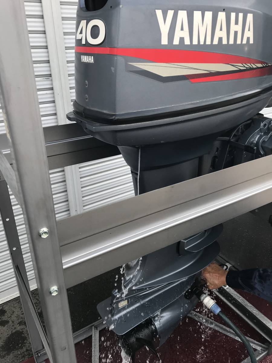 ■ヤマハ　2スト　40馬力　トランサムL　セル付き　チラーハンドル仕様