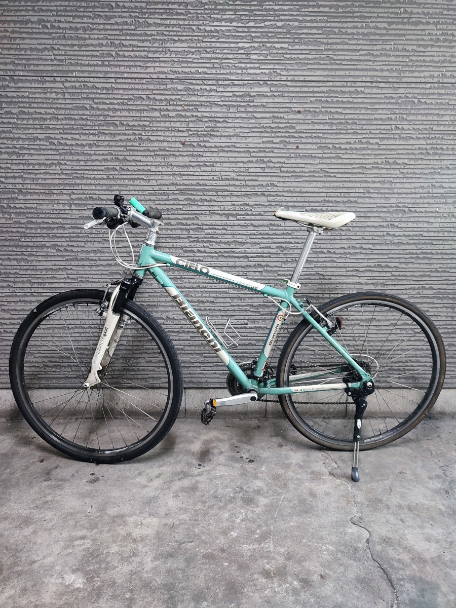 Bianchi クロスバイク 販売証明書付き 大阪発引取限定 大阪圏内有料