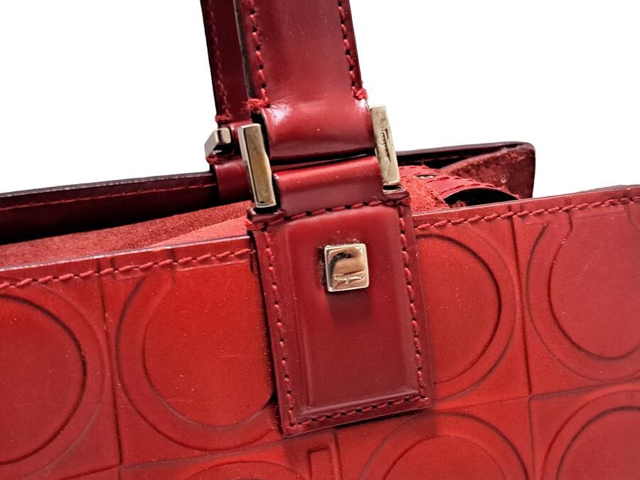 フェラガモ トートバッグ レザー ガンチーニ 総柄 Ferragamo Salvatore
