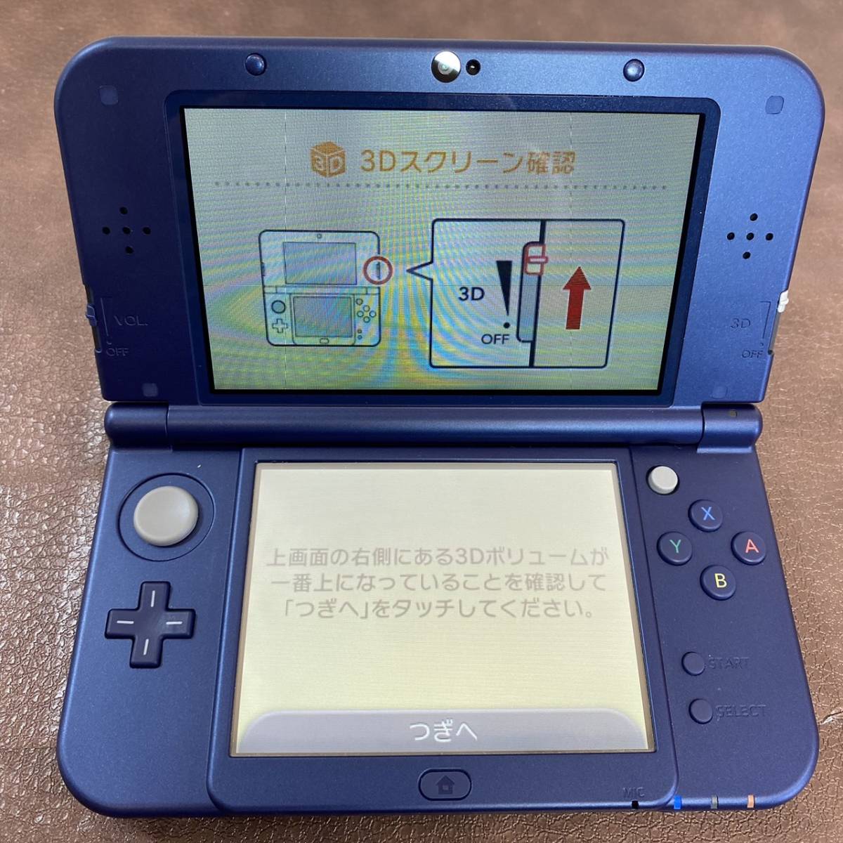 ●【MH-3959】中古美品 任天堂 newニンテンドー3DS LL RED-001 メタリックブルー 充電器付属 初期化済み【レターパックプラス可】