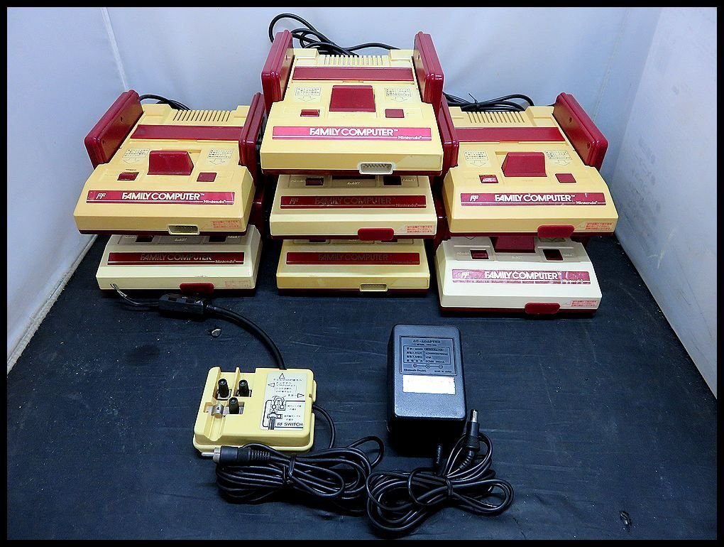 ZEROnet]Σ売り切り レトロゲーム機 任天堂 ファミコン/FC 本体7台