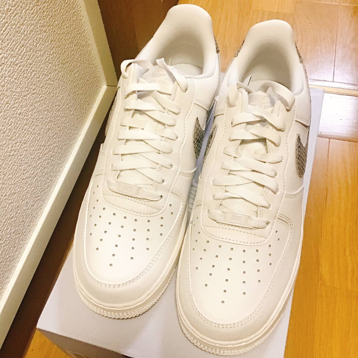 新品未使用・定価以下！NIKE WMNS AIR FORCE1 DD8959-002 27.5cm AIR 