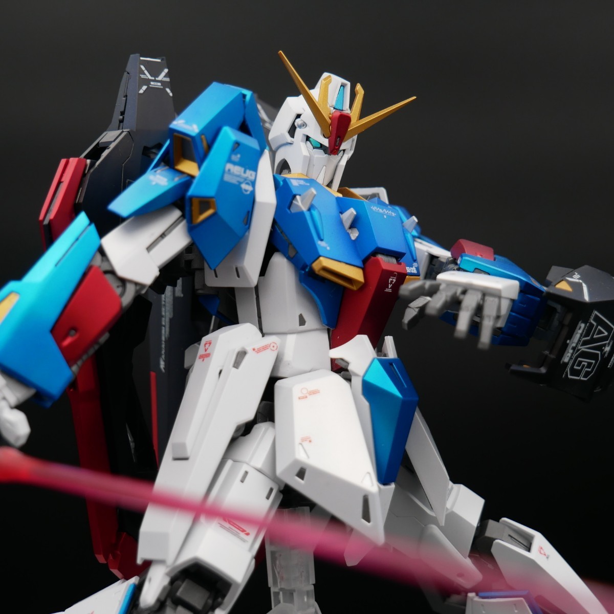 MG1/100 ゼータガンダムver.KA キャンディ塗装完成品 Zガンダム 