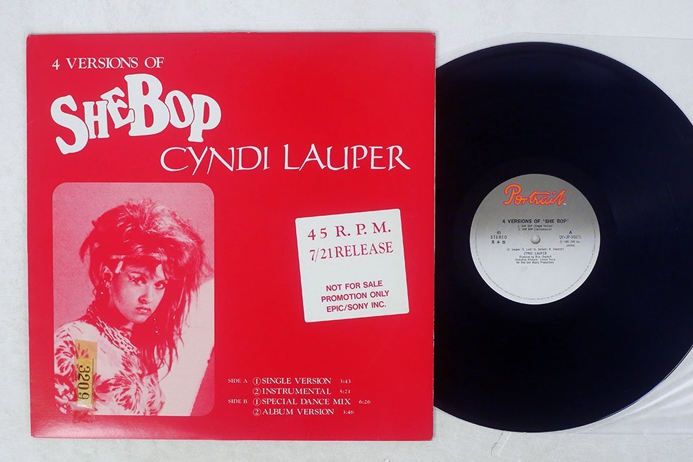 VERSIONS ⁄ 国内盤 1980's LAUPER UK盤☆She's 国内盤 プロモ CYNDI
