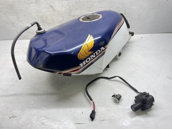 シリンダー(旧名:タンク) っぽい 