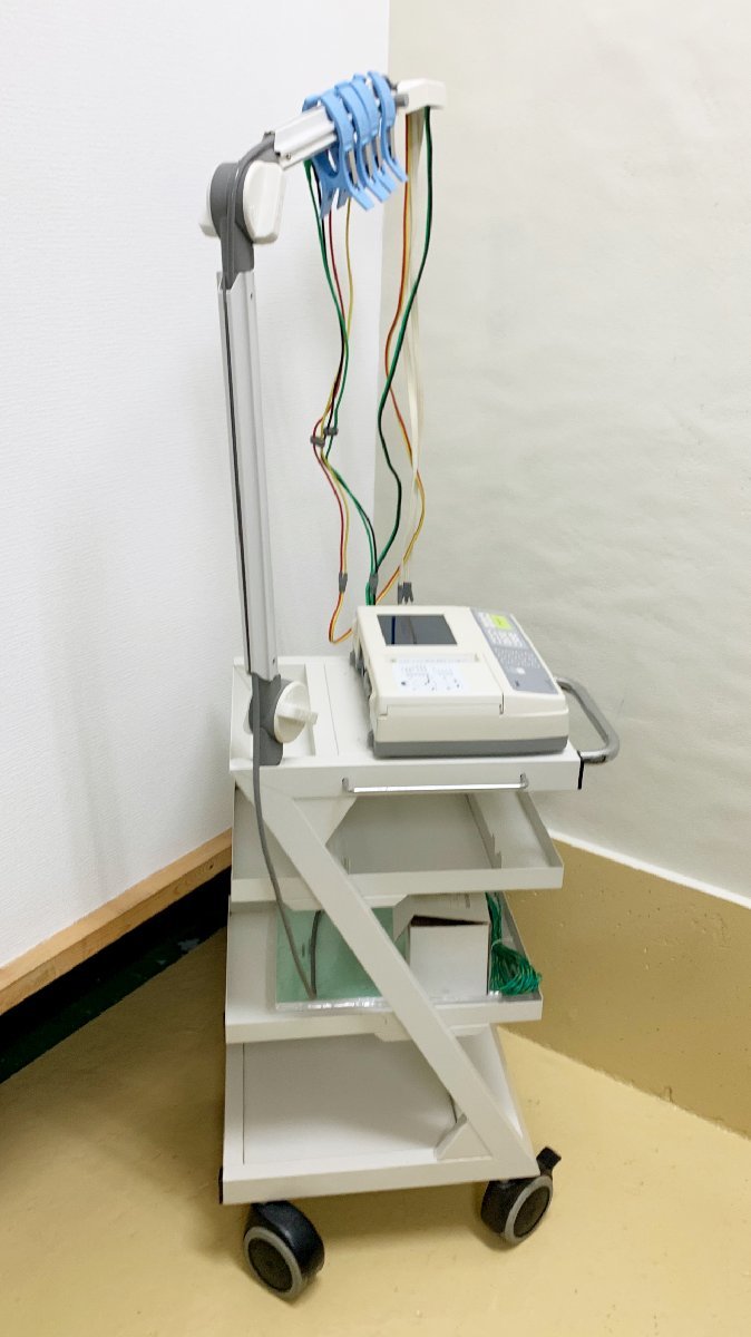 人気SALE，定番人気 Kenz cardico 302 コンパクト解析付きデジタル心電計 心電図 スズケン(その他)｜売買されたオークション情報、yahooの商品情報をアーカイブ公開 - オークファン その他