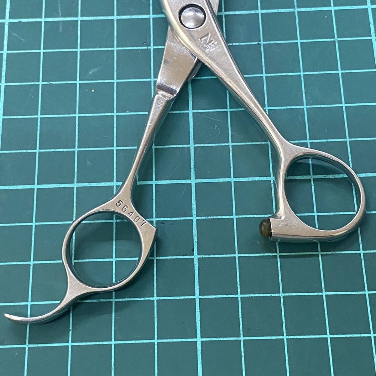 ○006 理美容 NARUTOナルト シザー ハイネッタ スキバサミ セニング