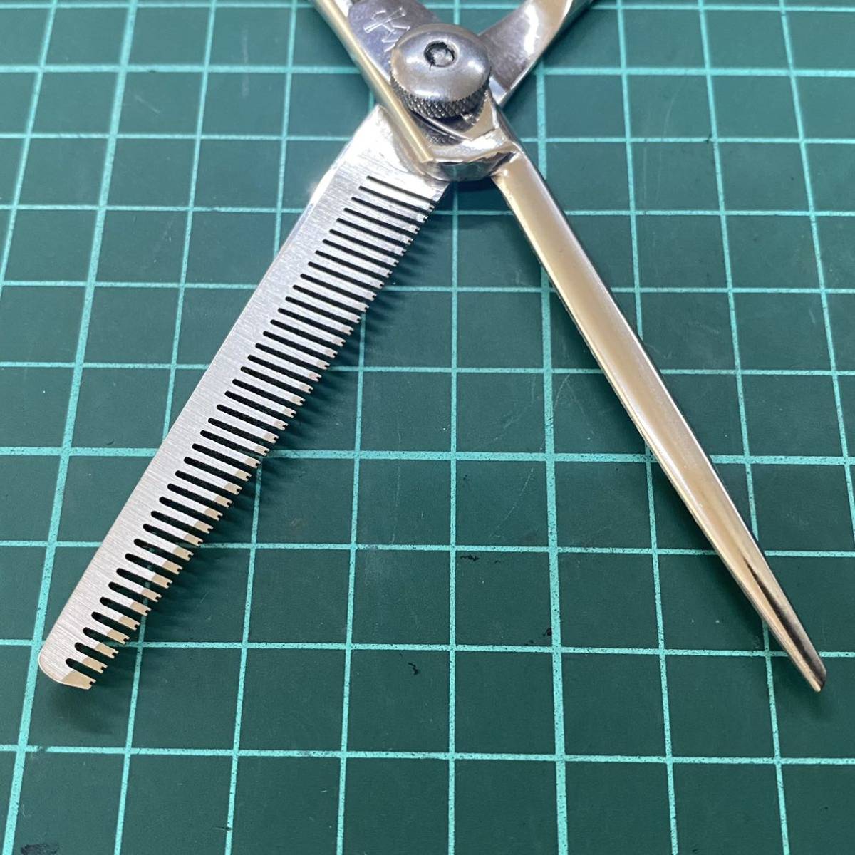 ○006 理美容 NARUTOナルト シザー ハイネッタ スキバサミ セニング