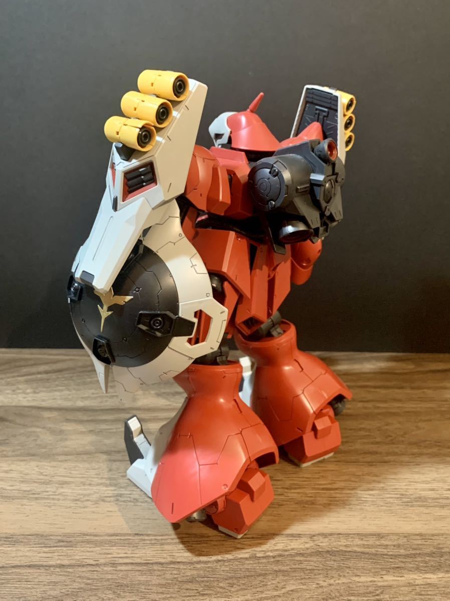 組立済み】プレバン限定 RE/100 ヤクト・ドーガ クェス機 1⁄100
