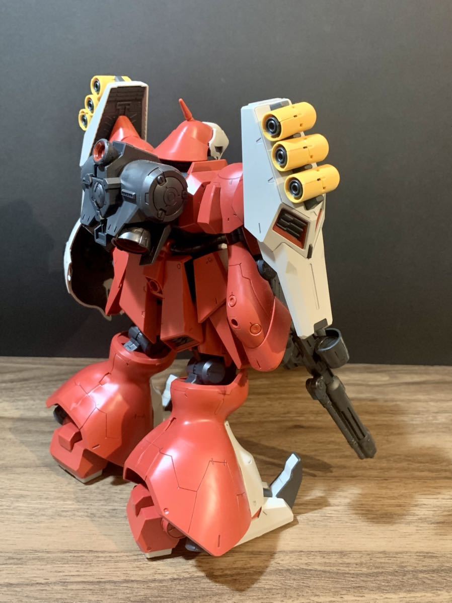 組立済み】プレバン限定 RE/100 ヤクト・ドーガ クェス機 1⁄100
