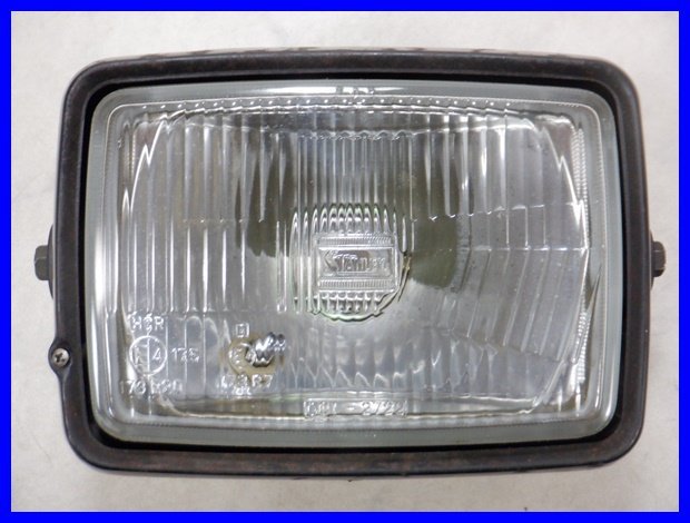 ☆リ590 GPZ550 ZX550A ヘッドライト ライトカバー ケース 80 HONDA