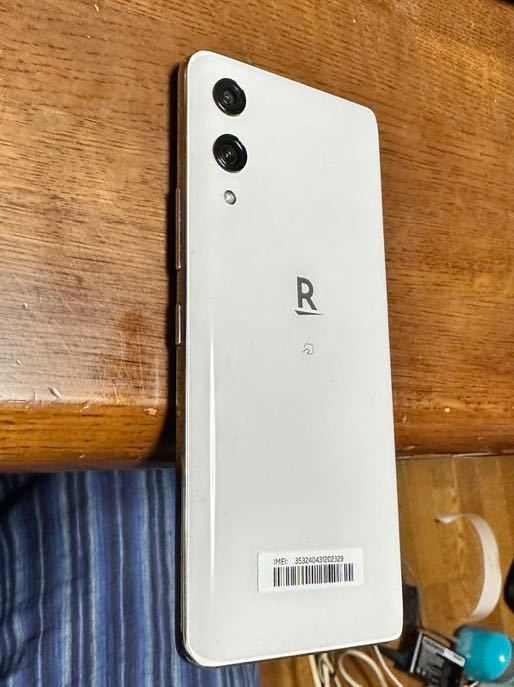 Rakuten Hand P710 ほぼ新品Rakuten p710公式直営ストア 天 Rakuten