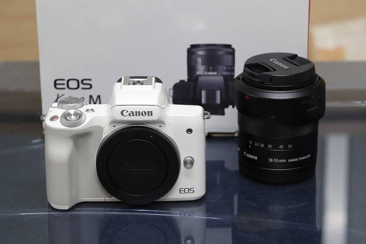 Canon キヤノン EOS kiss M ホワイト ◇ EF-M18-55mm F3.5-5.6 IS STM 付属 ◇ バッテリー3ヶ付 ◇ キヤノン ミラーレス一眼