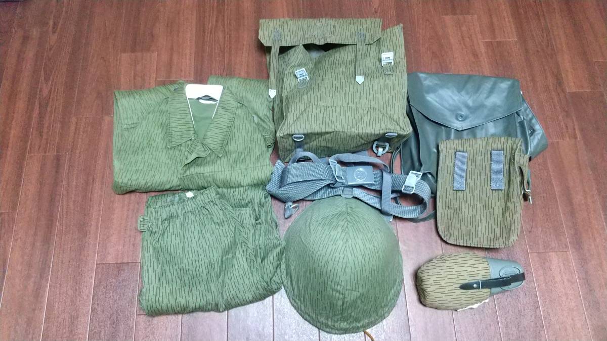 デッドストック放出品　東ドイツ軍装備セット
