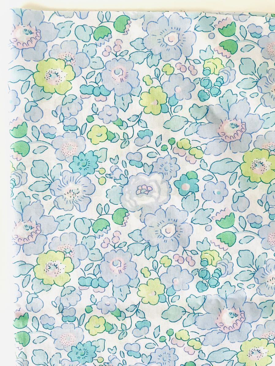 現品のみ 輸入リバティ タナローン[Betsy ベッツィ] jacadi 横136cm×縦98cm