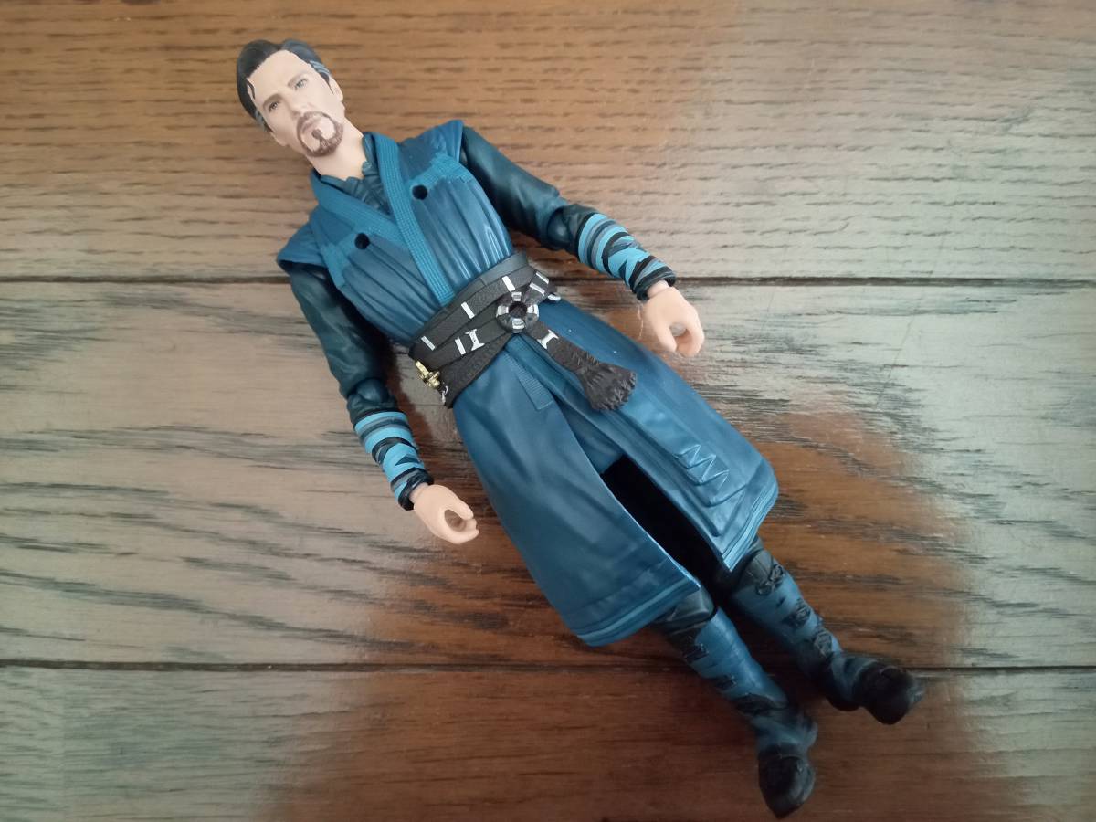 5. MAFEX 『 1/12 ドクター・ストレンジ (インフィニティ・ウォー) 』+ 