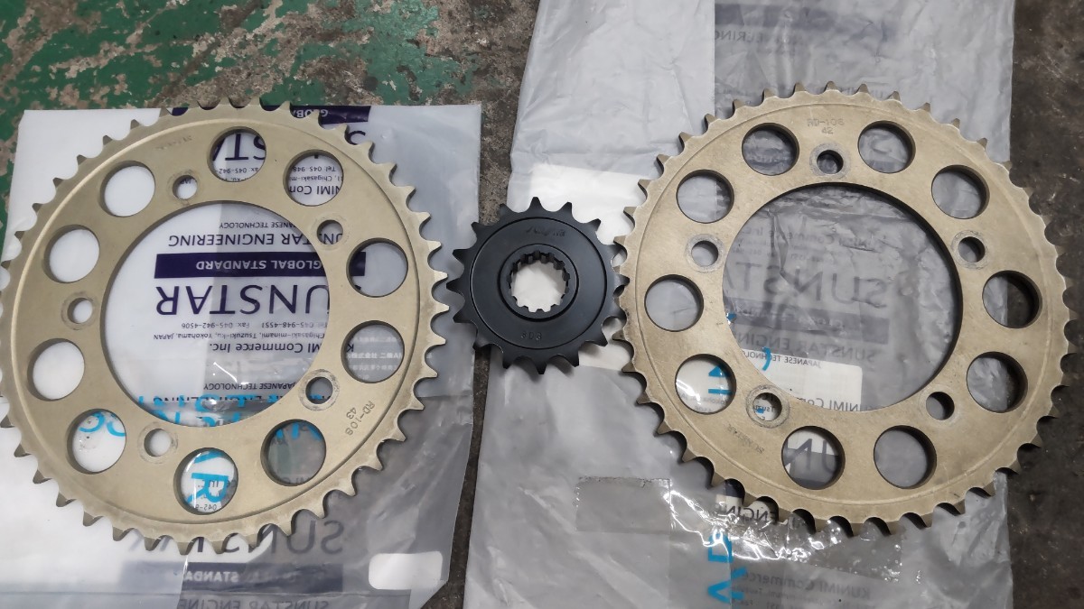 SUNSTAR | BMW SUNSTAR（サン S1000RRに適合する｜スプロケット