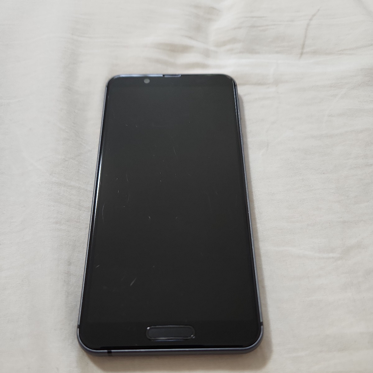 au AQUOS sense3 SHV45 ブラック 中古 simロック解除済 simフリー 電池