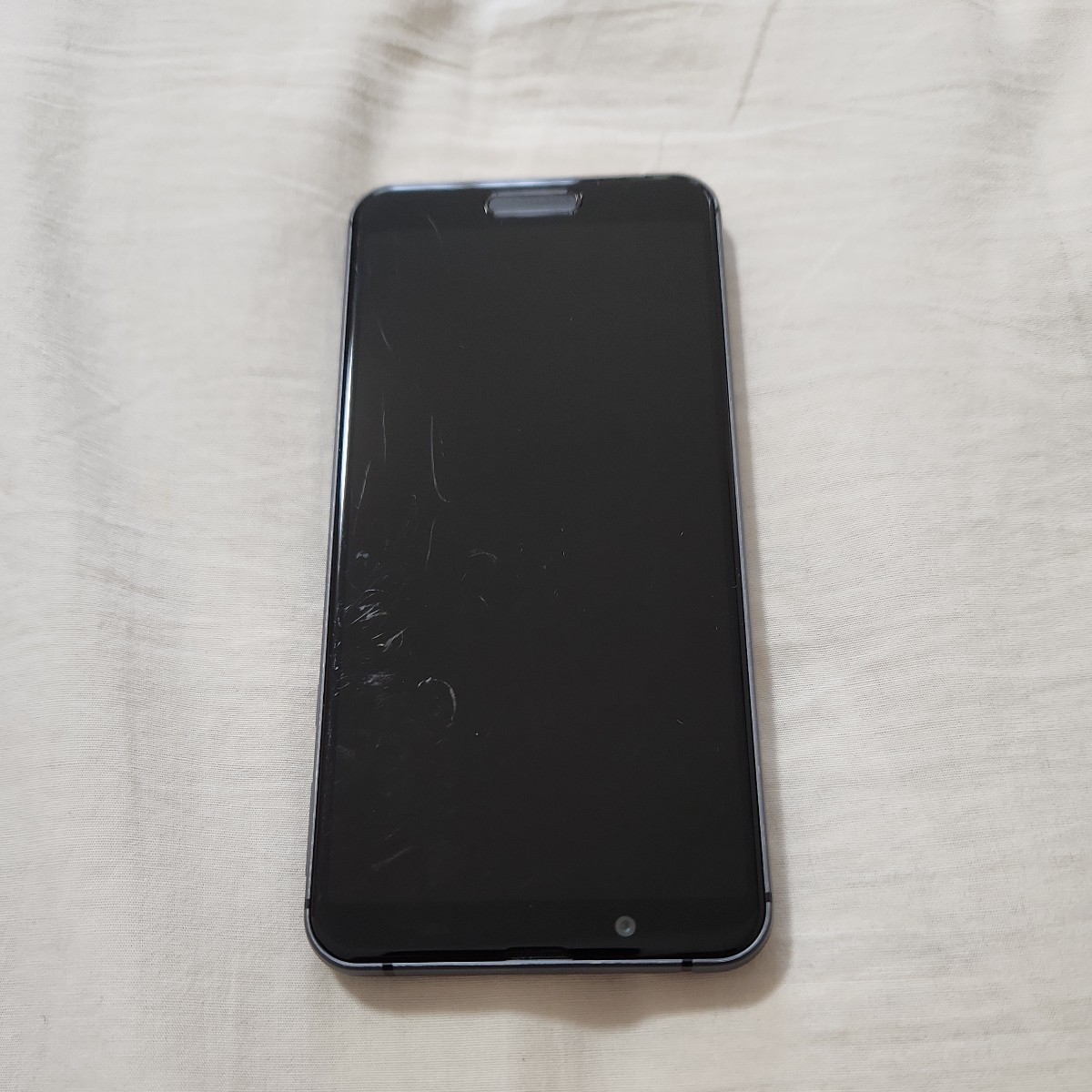 au AQUOS sense3 SHV45 ブラック 中古 simロック解除済 simフリー 電池