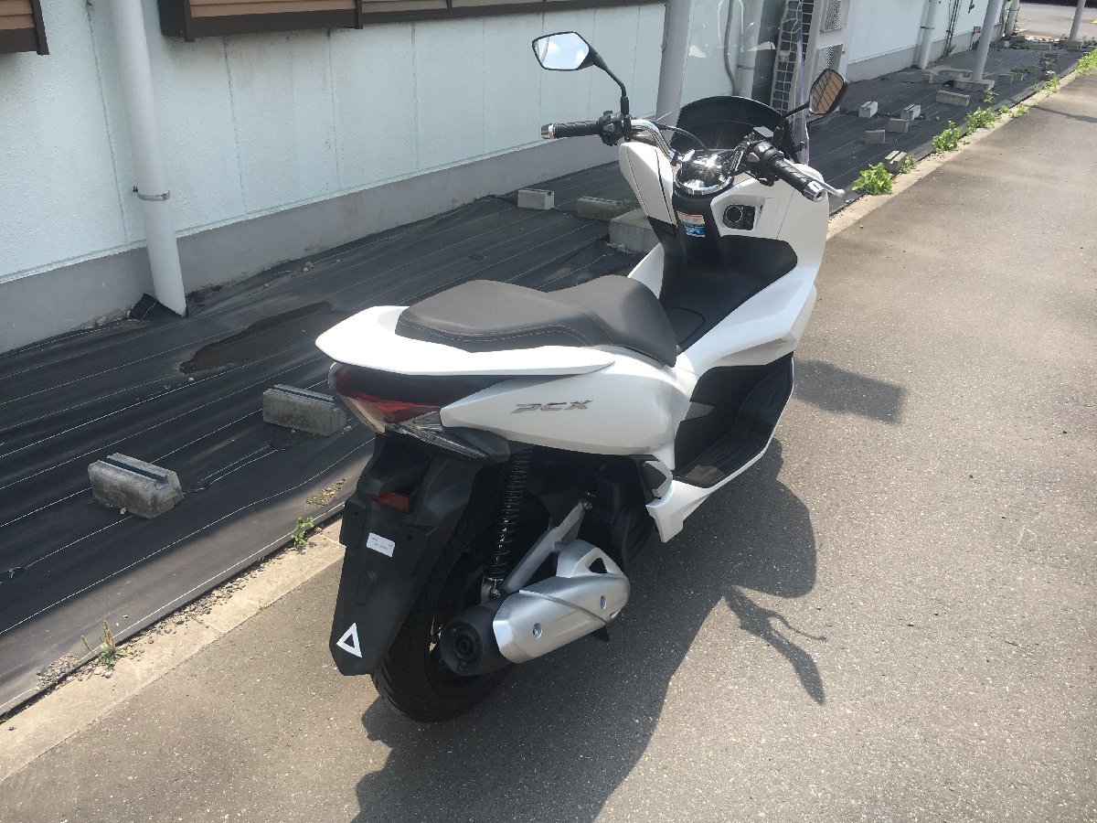 ホンダ PCX125 JF81/2018年モデル/ワンオーナー車/スクリーン(51cc 