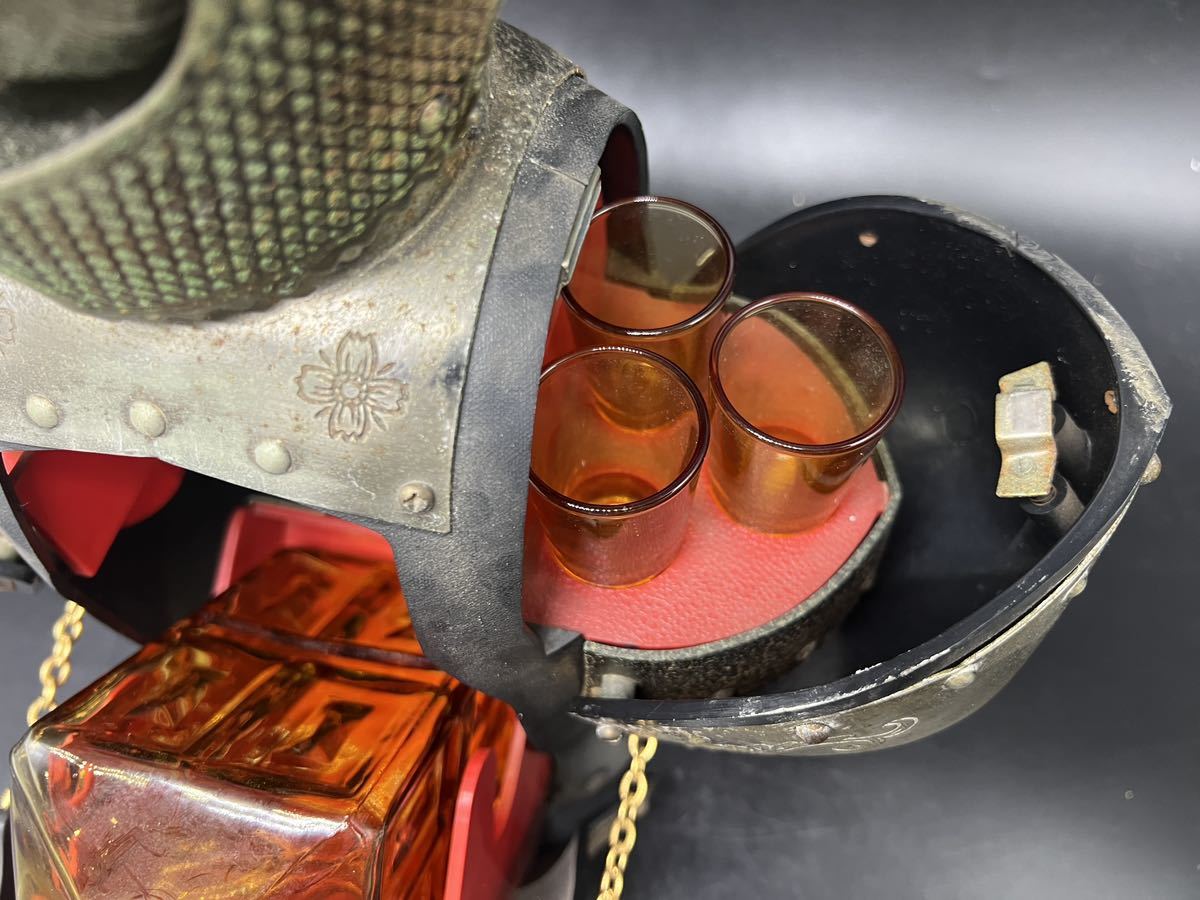 NIKKA ニッカウイスキー ボトルケース デキャンタ 西洋甲冑 西洋騎士
