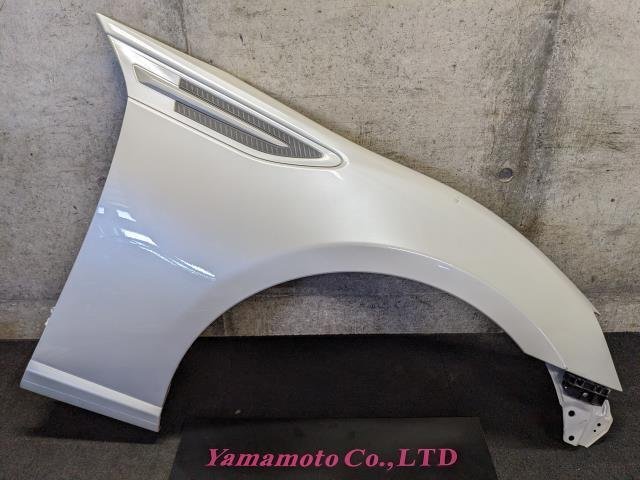 zn6 86 zc6 BRZ 純正オプション フェンダーガーニッシュ 37J