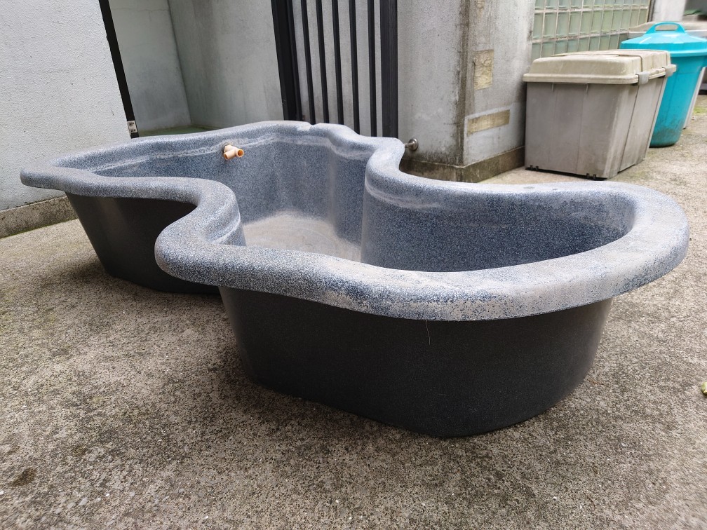 タカラ みかげ調プラ池（大）中古 引き取り限定(120cm～)｜売買された 