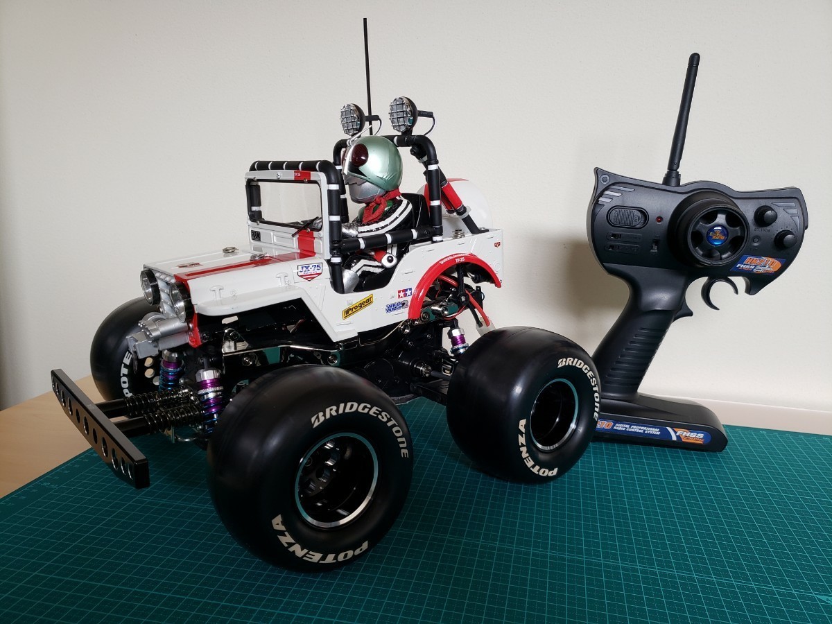 タミヤ ワイルドウィリー2 WR-02 ワイドトレッドカスタム 仮面ライダー