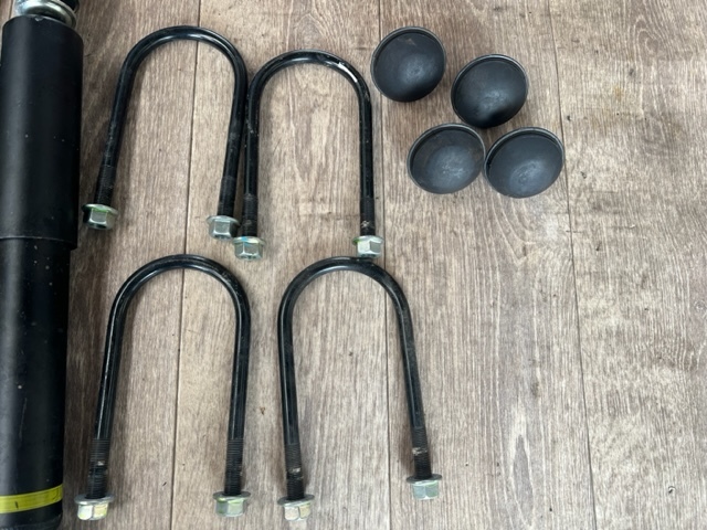 日産 純正 キャラバン NV 350 56210 5YJ0A 2WD 標準 ボディ E26系