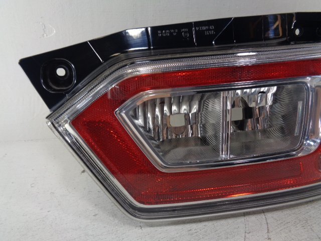 MH35S MH55S ワゴンRスティングレー 右テールランプ mh55s