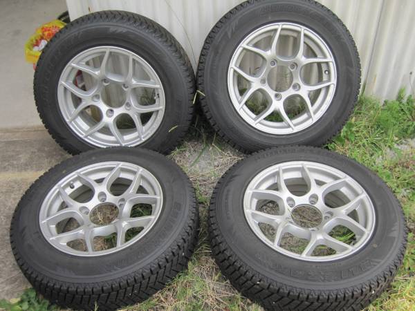 ジムニー用ブリヂストンDM-Z3バリ山175/80R16+アルミホイール4本_1